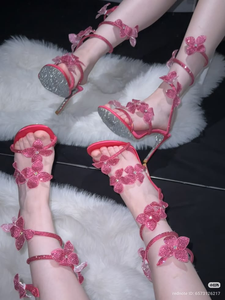 Soft Blossom Slides thumbnail 3